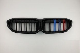 Решетка радиатора BMW G20 M черный глянец триколор