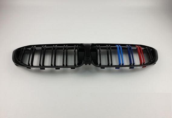 Решітка радіатора BMW G20 M чорний глянець триколор