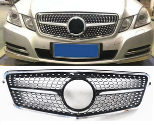 Решітка радіатора MERCEDES W212 Diamond Chrome-black (09-13 р.в.)