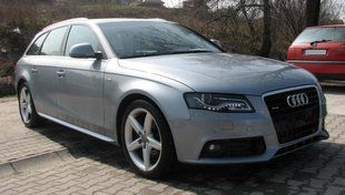 Пороги (зовнішні) на Audi A4 B8
