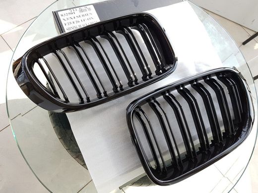Решітка радіатора (ніздрі) BMW X3 F25 чорна глянсова, стиль М (10-14 р.в.)