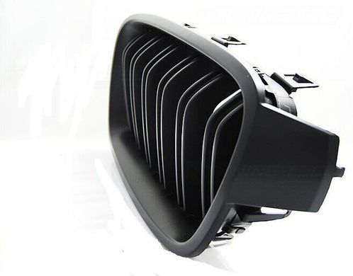 Решетка радиатора , ноздри на БМВ F30/F31 стиль М3 (черный мат)