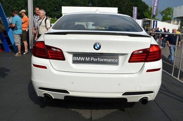 Спойлер BMW F10 стиль М-performance  черный глянцевый (ABS-пластик)