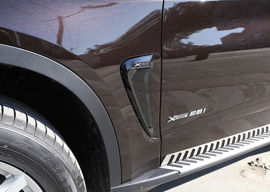Накладки на крылья-жабры BMW X5 F15 стиль Xdrive черные