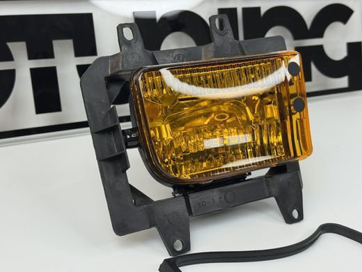Протитуманна фара, ПТФ для BMW E30 (84-91 р.в.) жовта без лампи