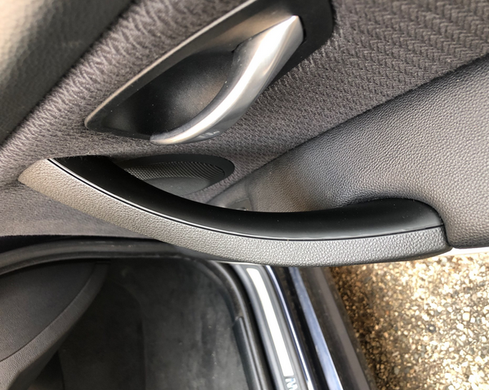 Внутрішня ручка правої пасажирської двері BMW E90 / E91