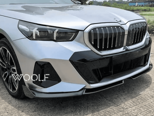 Накладка передня BMW 5 G60 / G68 (2024-... р.в.) чорний глянець