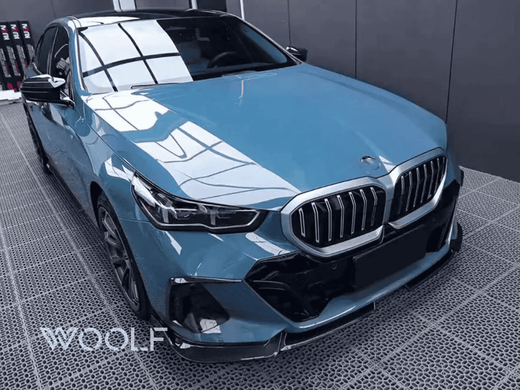 Накладка передня BMW 5 G60 / G68 (2024-... р.в.) чорний глянець
