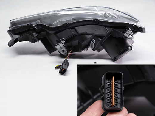 Оптика передняя, фары на Mitsubishi Lancer
