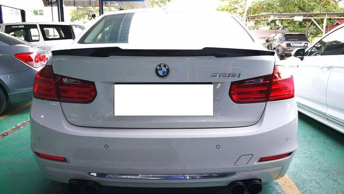 Спойлер багажника BMW F30 стиль M4 чорний глянсовий (ABS-пластик)