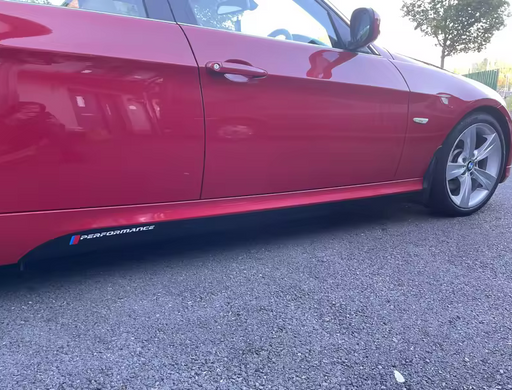 Наклейки на пороги BMW F10 F11 F01 F02 G30 Performance черный глянец