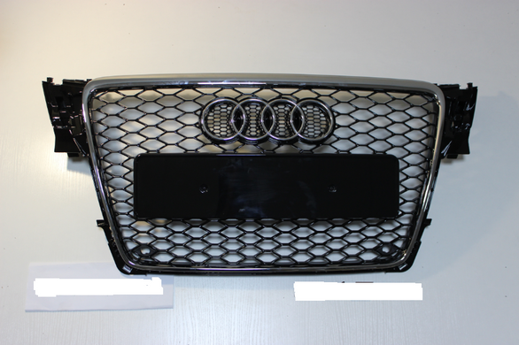 Решітка радіатора Ауді A4 B8 в RS стилі, темна з хром рамкою (08-11 р.в.)