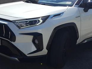 Накладки переднього бампера Toyota RAV4 (2019-...)