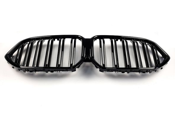 Решетка радиатора (ноздри) BMW G30 / G31 стиль M черная глянцевая (20-22 г.в.)