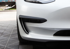 Накладки переднего бампера Tesla Model 3 под карбон (2021-...)