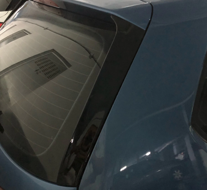 Боковые спойлера на заднее стекло Volkswagen Golf 7 R универсал