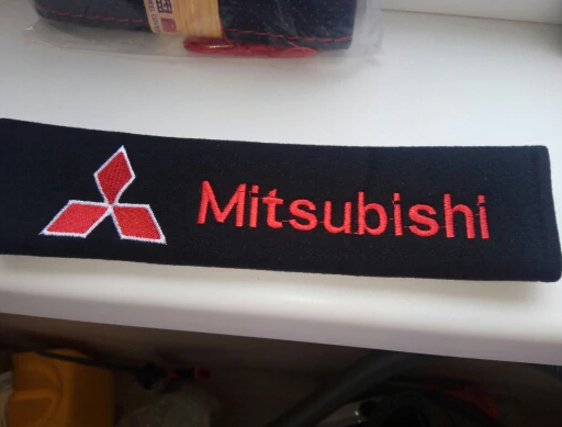 Накладки (чехлы) для ремня безопасности Mitsubishi