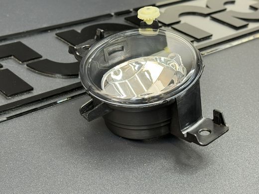 Протитуманна фара для BMW X5 E70 LCI (2011-2013) без лампи