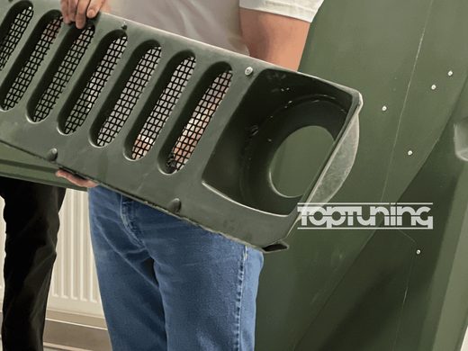 Решітка радіатора на HUMMER M998 HMMWV