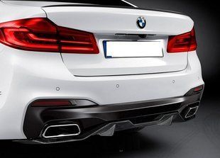 Накладка на задній бампер BMW 5 G30 М-Performance під карбон