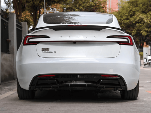 Накладка заднего бампера Tesla Model 3 черный глянец (2023+ г.в.)