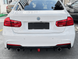 Накладка на задній бампер BMW F30 (2013-2019 р.в.) зі соп-сигналом (під дві одинарні вихлопні труби)