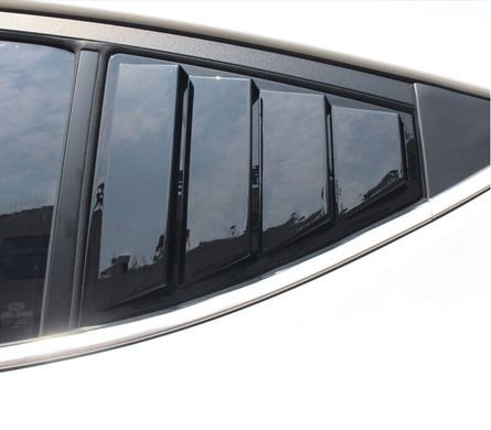 Накладки (зябра) на вікна задніх дверей Hyundai Elantra AD (16-20 р.в.)