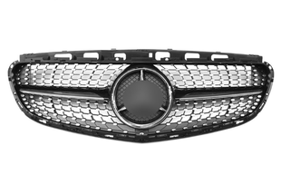 Решетка радиатора на MERCEDES W212 LCI в стиле Diamond (14-16 г.в.)