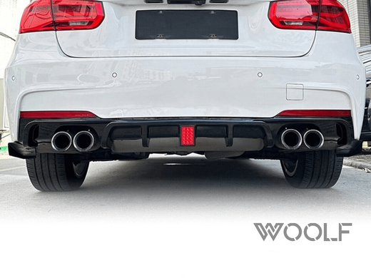 Накладка на задній бампер BMW F30 (2013-2019 р.в.) зі соп-сигналом (під дві подвійні вихлопні труби)