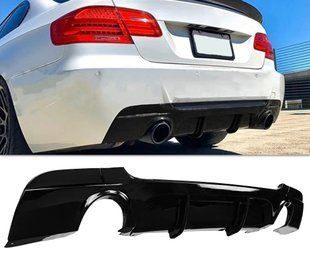 Дифузор (накладка) на задній бампер BMW E92 / E93 M-Sport чорна глянцева