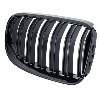 Решітка радіатора BMW E92 / E93 M3-LOOK чорна глянсова (10-13 р.в.)